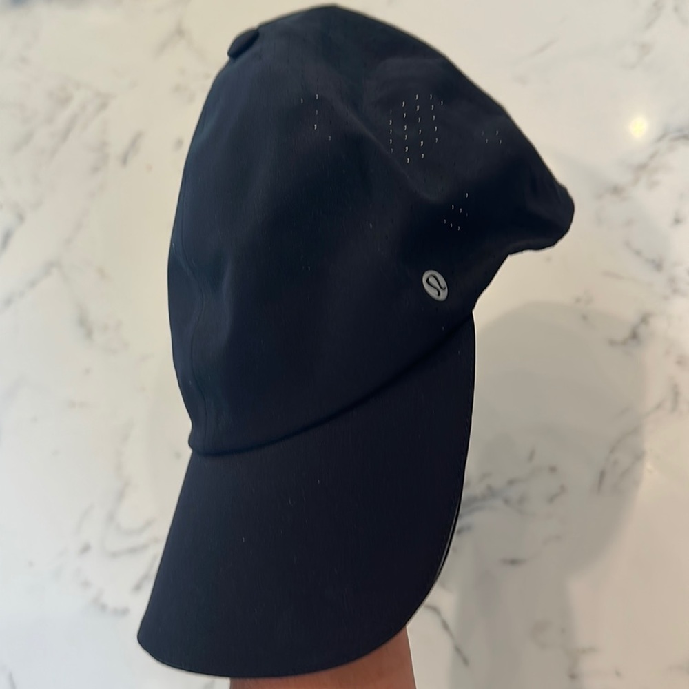 Lululemon hat. Wore once